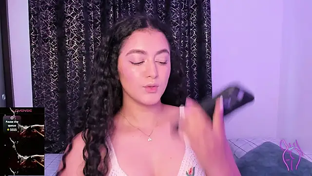 Adhara-zanne online show from 03/05/25, 03:18