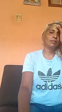 Goodgirlsue 77 online show from 01/30/25, 11:01