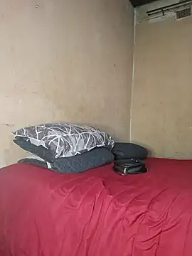 Goodgirlsue 77 online show from 10/20/25, 03:56