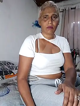 Goodgirlsue 77 online show from 03/01/26, 03:47