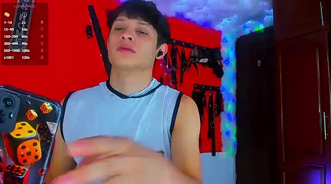 LilOwen  online show from 03/13/25, 02:27