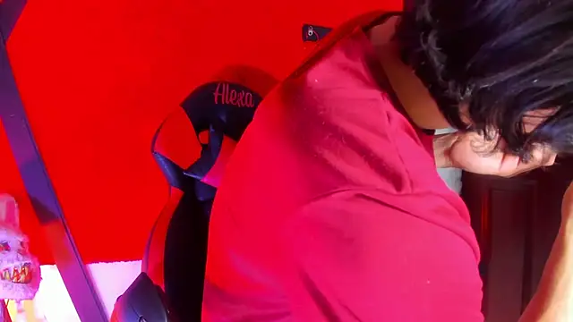 LilOwen  online show from 03/12/26, 09:21