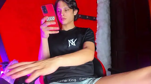 LilOwen  online show from 04/03/26, 07:23