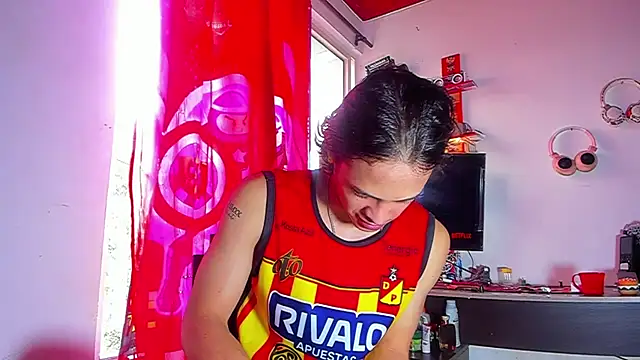 LilOwen  online show from 07/19/26, 04:11