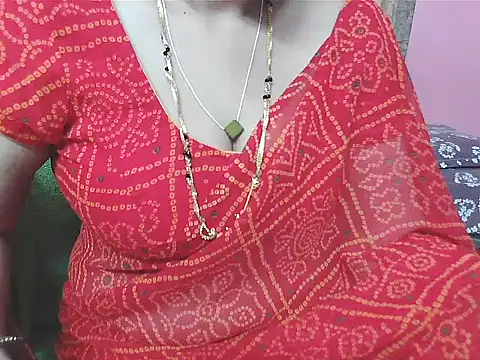 sunitha-3 online show from 10/25/25, 06:54