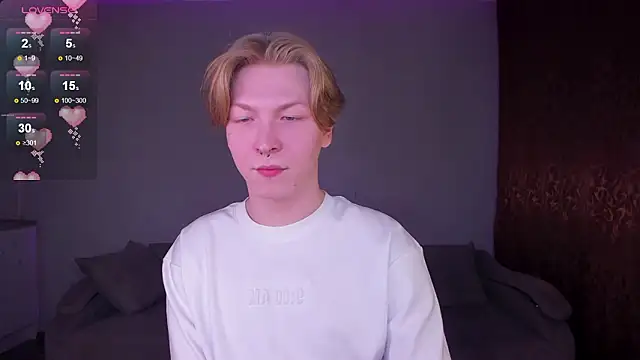 Snapshot of TheMikeSever chatting on 02/14/26, 03:20 TheMikeSever online show from 02/14/26, 03:20