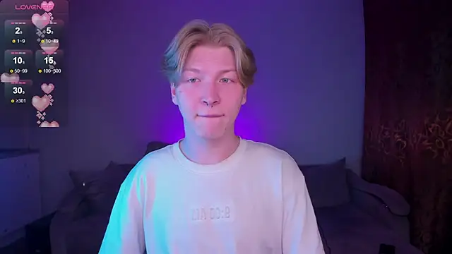 Snapshot of TheMikeSever chatting on 04/05/26, 10:29 TheMikeSever online show from 04/05/26, 10:29