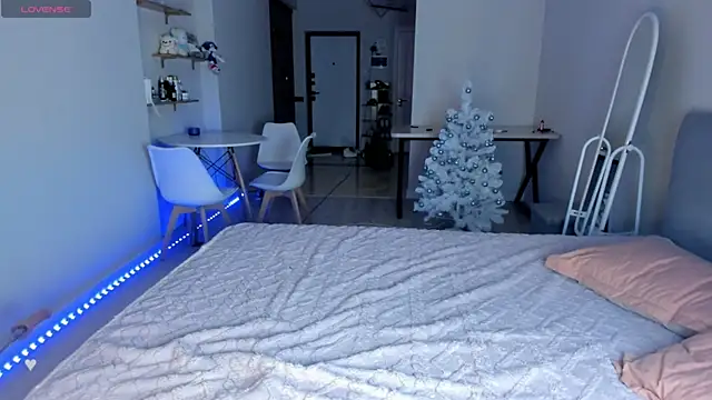 nacumi mi online show from 12/20/24, 03:10