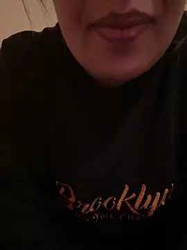 Snapshot of Samarr_9and chatting on 12/18/24, 09:47 Samarr 9and online show from 12/18/24, 09:47