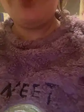 Snapshot of Samarr_9and chatting on 12/31/24, 05:40 Samarr 9and online show from 12/31/24, 05:40