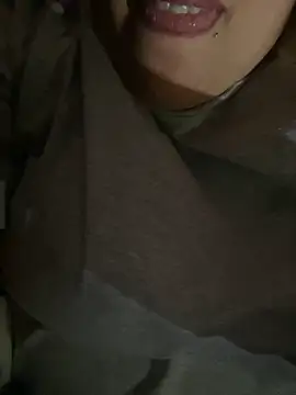 Snapshot of Samarr_9and chatting on 01/01/25, 08:26 Samarr 9and online show from 01/01/25, 08:26