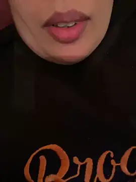 Snapshot of Samarr_9and chatting on 01/04/25, 01:53 Samarr 9and online show from 01/04/25, 01:53