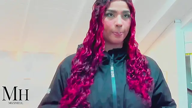 MizzHell online show from 04/11/26, 03:44