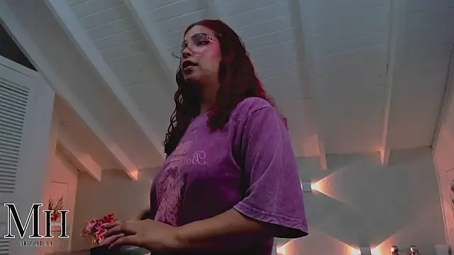 MizzHell online show from 05/28/26, 03:48