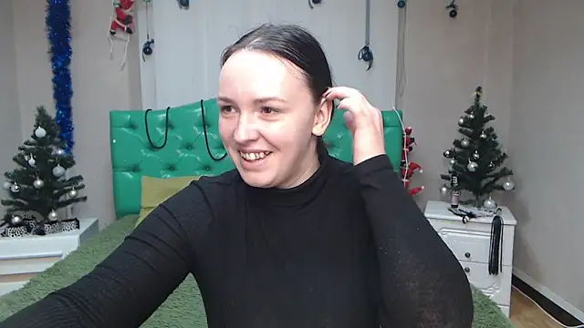 Snapshot of IsabelBlackberry chatting on 01/05/25, 09:15 IsabelBlackberry online show from 01/05/25, 09:15