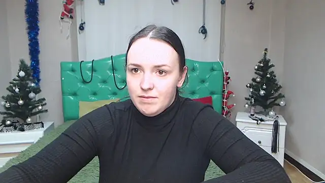 Snapshot of IsabelBlackberry chatting on 01/05/25, 03:23 IsabelBlackberry online show from 01/05/25, 03:23