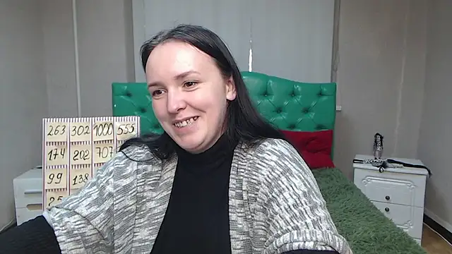 Snapshot of IsabelBlackberry chatting on 01/20/25, 03:07 IsabelBlackberry online show from 01/20/25, 03:07