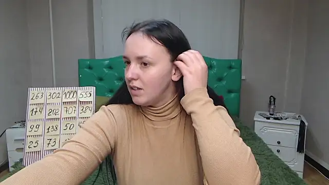 Snapshot of IsabelBlackberry chatting on 01/22/25, 03:18 IsabelBlackberry online show from 01/22/25, 03:18