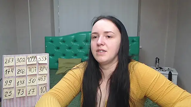 Snapshot of IsabelBlackberry chatting on 01/23/25, 06:06 IsabelBlackberry online show from 01/23/25, 06:06