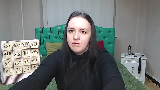 Snapshot of IsabelBlackberry chatting on 02/01/25, 06:00 IsabelBlackberry online show from 02/01/25, 06:00