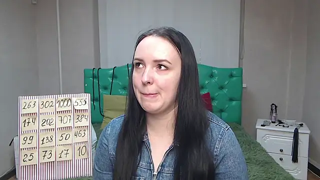 Snapshot of IsabelBlackberry chatting on 02/09/25, 07:05 IsabelBlackberry online show from 02/09/25, 07:05