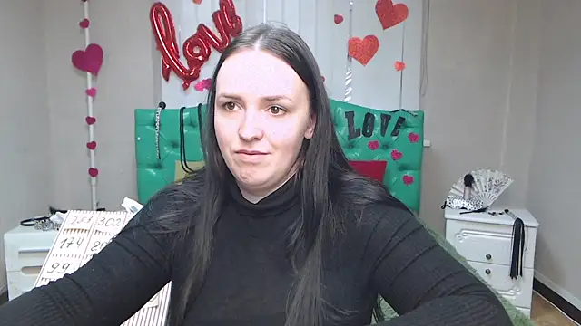 Snapshot of IsabelBlackberry chatting on 02/17/25, 12:27 IsabelBlackberry online show from 02/17/25, 12:27