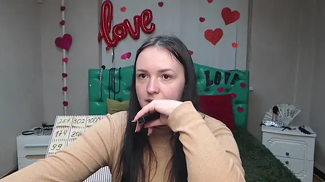 Snapshot of IsabelBlackberry chatting on 02/24/25, 03:31 IsabelBlackberry online show from 02/24/25, 03:31