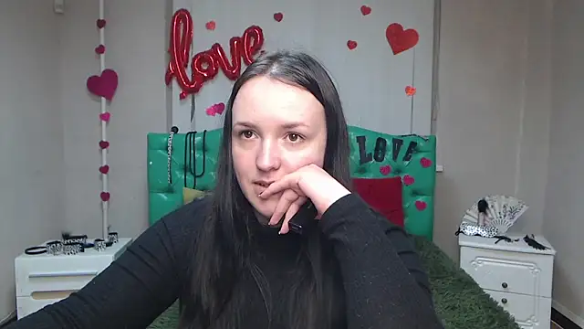 Snapshot of IsabelBlackberry chatting on 02/27/25, 03:26 IsabelBlackberry online show from 02/27/25, 03:26