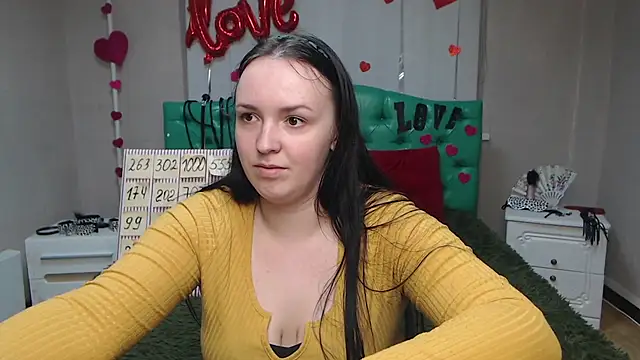 Snapshot of IsabelBlackberry chatting on 03/15/25, 03:27 IsabelBlackberry online show from 03/15/25, 03:27