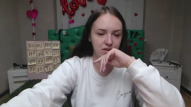 Snapshot of IsabelBlackberry chatting on 09/20/25, 05:08 IsabelBlackberry online show from 09/20/25, 05:08