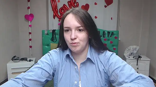 Snapshot of IsabelBlackberry chatting on 10/17/25, 05:10 IsabelBlackberry online show from 10/17/25, 05:10