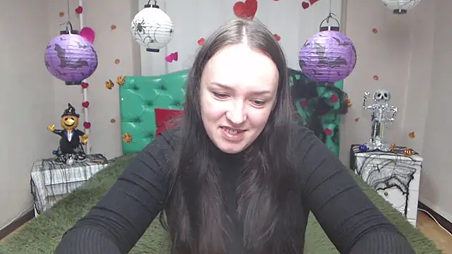 Snapshot of IsabelBlackberry chatting on 10/25/25, 05:04 IsabelBlackberry online show from 10/25/25, 05:04