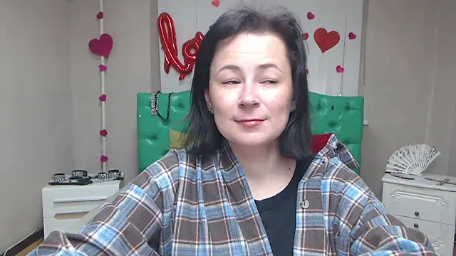 MarieSho online show from 04/04/26, 06:11