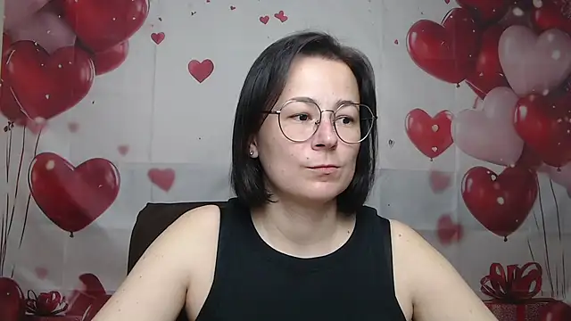 Snapshot of MarieSho chatting on 05/07/26, 06:13 MarieSho online show from 05/07/26, 06:13