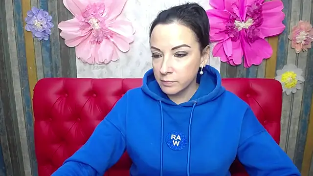 ElizabethSho online show from 01/17/26, 06:22