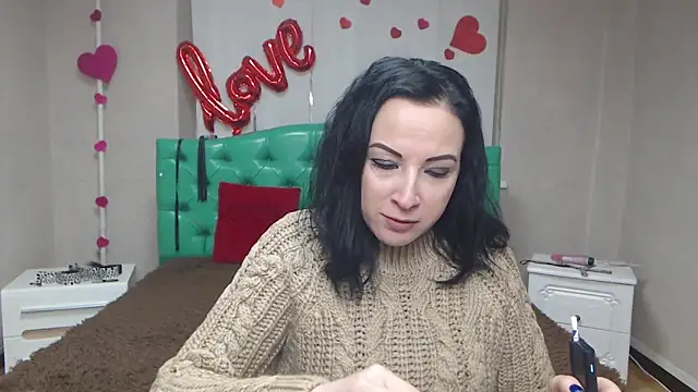 Snapshot of ElizabethSho chatting on 02/10/26, 08:02 ElizabethSho online show from 02/10/26, 08:02