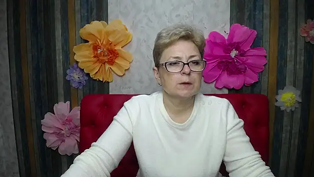 Snapshot of EmiliaGree chatting on 05/03/26, 05:19 EmiliaGree online show from 05/03/26, 05:19