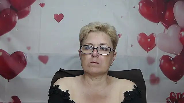 Snapshot of EmiliaGree chatting on 07/03/26, 05:30 EmiliaGree online show from 07/03/26, 05:30