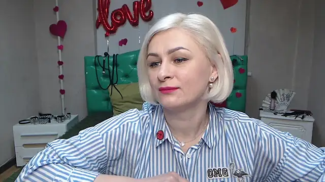 OliviaHorst online show from 03/21/25, 06:27