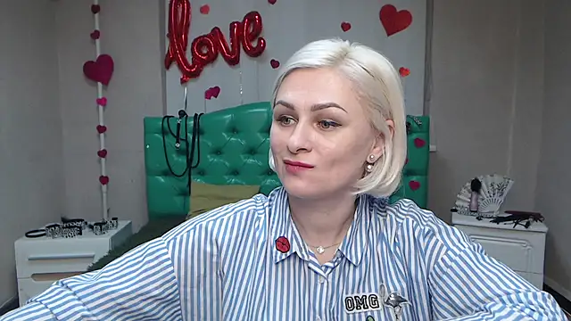 OliviaHorst online show from 03/21/25, 03:46