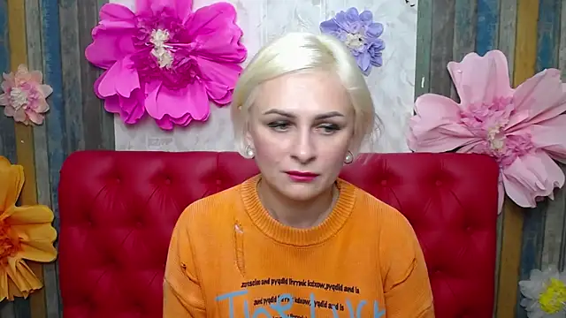 OliviaHorst online show from 10/04/25, 05:27