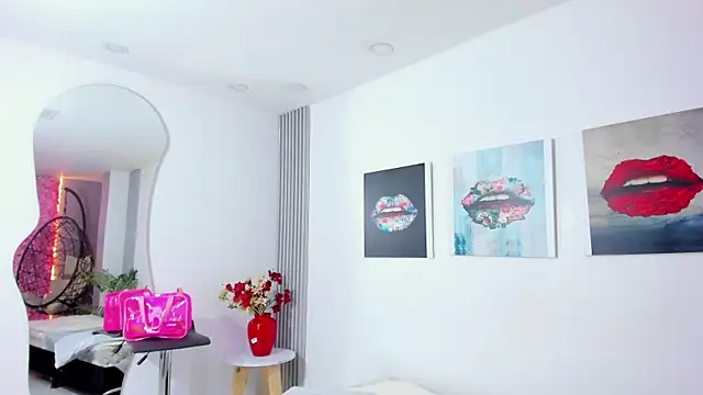 Snapshot of Sofia__rivera chatting on 01/21/25, 11:13 Sofia rivera online show from 01/21/25, 11:13