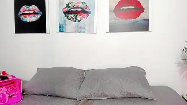 Snapshot of Sofia__rivera chatting on 01/28/25, 08:15 Sofia rivera online show from 01/28/25, 08:15