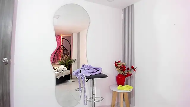 Snapshot of Sofia__rivera chatting on 02/01/25, 10:55 Sofia rivera online show from 02/01/25, 10:55