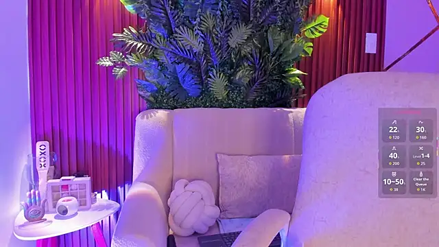 foxxxmegan online show from 11/14/25, 04:06