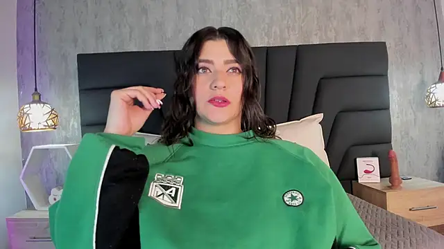 SARA STONE17 online show from 01/14/25, 11:10