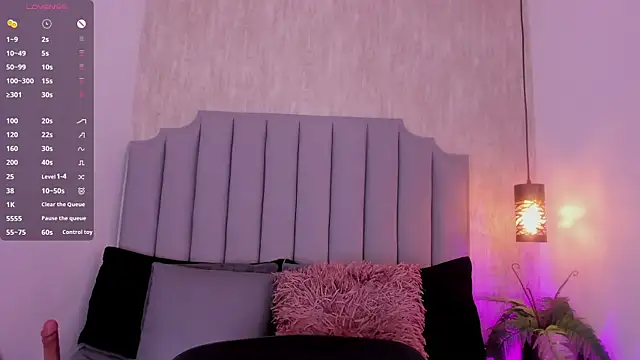 SARA STONE17 online show from 01/18/25, 11:00