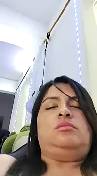 Snapshot of Linda_Lars chatting on 12/20/24, 07:55 Linda Lars online show from 12/20/24, 07:55