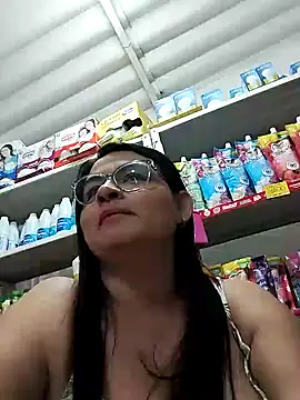 Snapshot of Linda_Lars chatting on 12/22/24, 09:09 Linda Lars online show from 12/22/24, 09:09