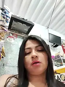 Snapshot of Linda_Lars chatting on 12/28/24, 04:41 Linda Lars online show from 12/28/24, 04:41